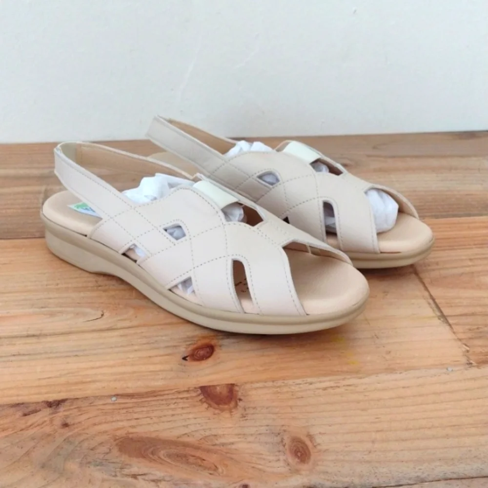 Daniel Green vintage leather